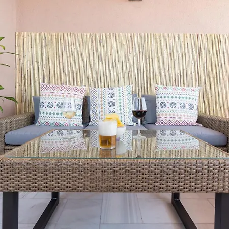 Mg - Ocean Views In With Parking Included Malaga